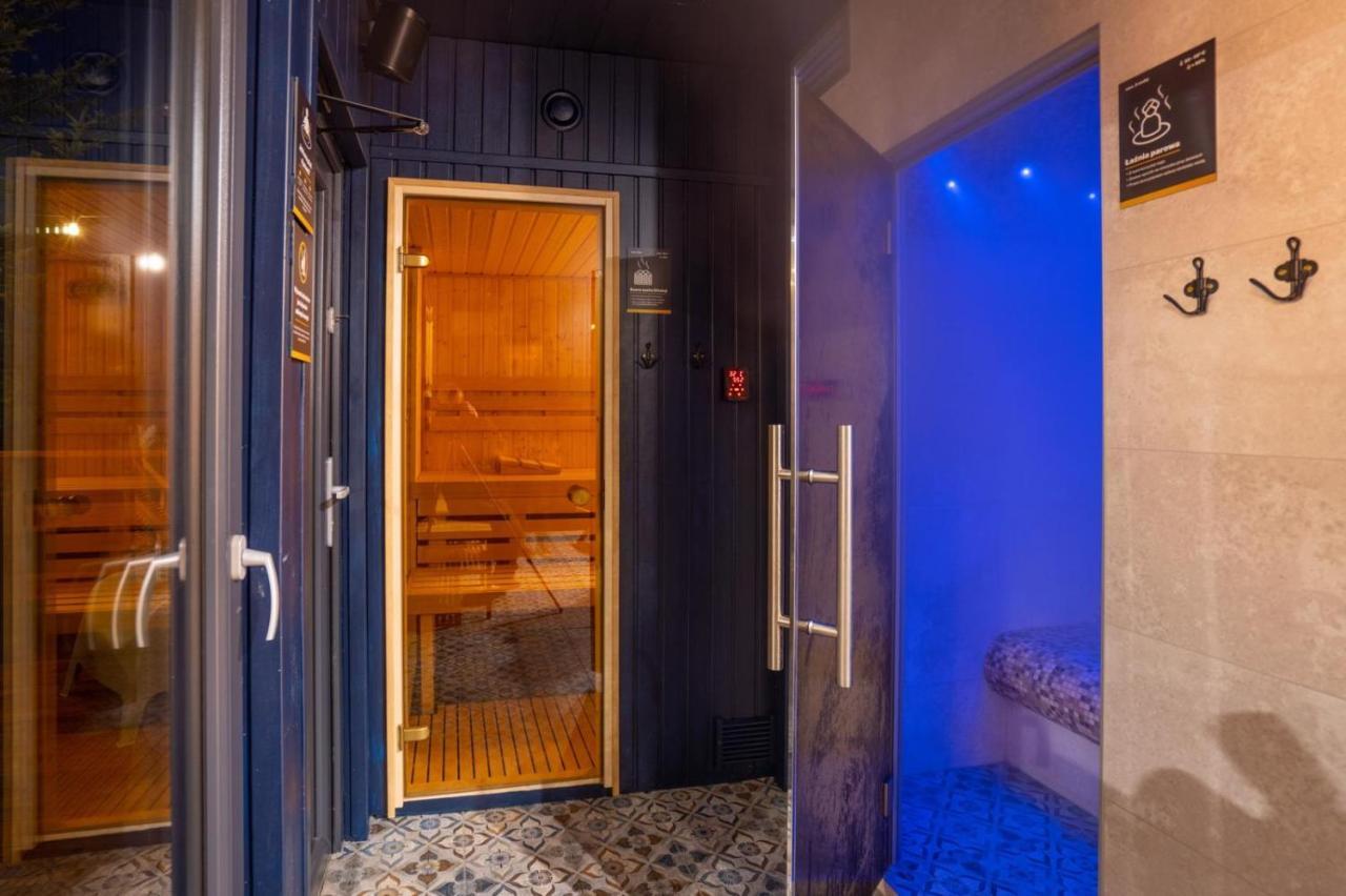 לינה וארוחת בוקר Gajowka  Dom W Domu - Izera Glamping מראה חיצוני תמונה